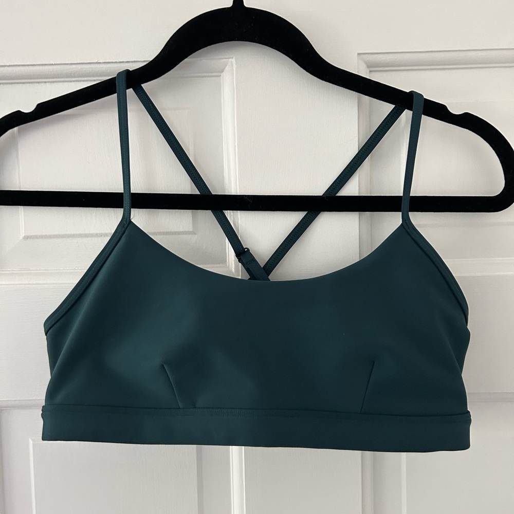 Alo Airlift Intrigue Bra Midnight Green Size M